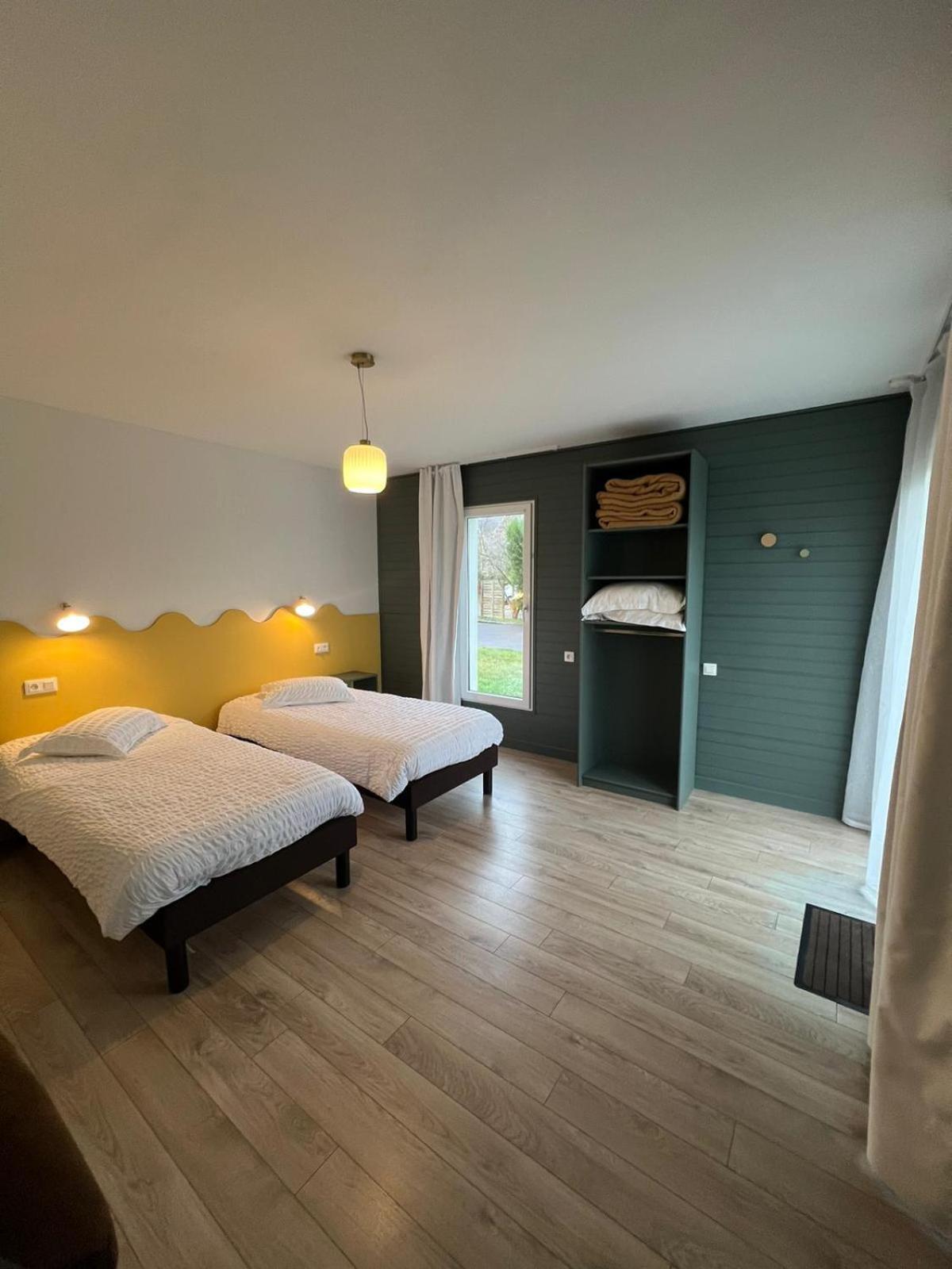 Hotel Les Voisins Beaucemaine Ploufragan Luaran gambar