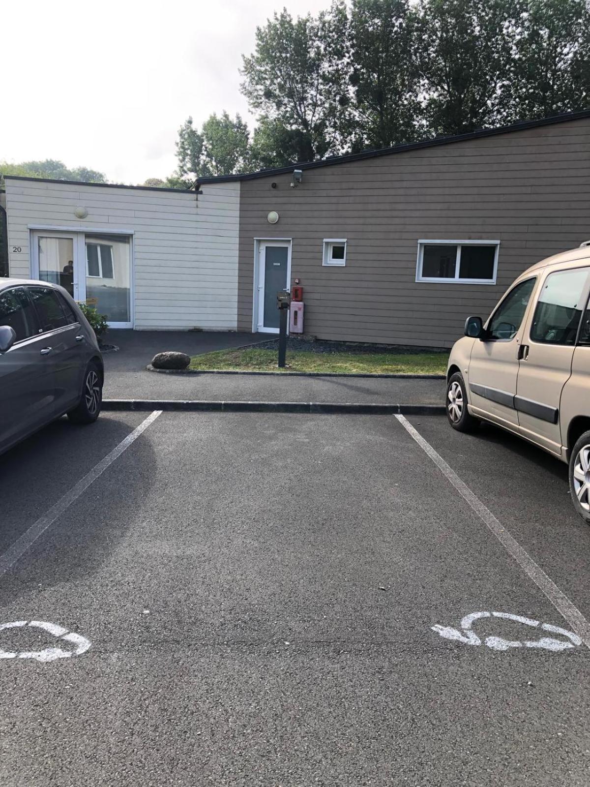 Hotel Les Voisins Beaucemaine Ploufragan Luaran gambar