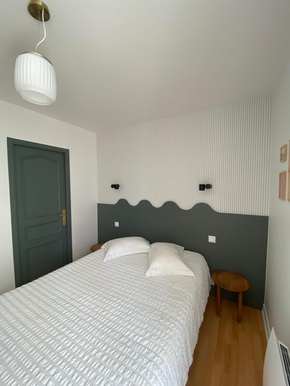 Hotel Les Voisins Beaucemaine Ploufragan Bilik gambar