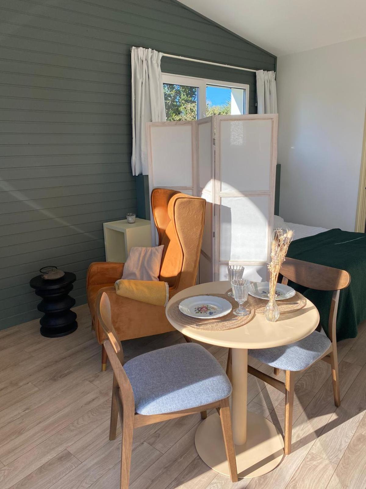 Hotel Les Voisins Beaucemaine Ploufragan Bilik gambar