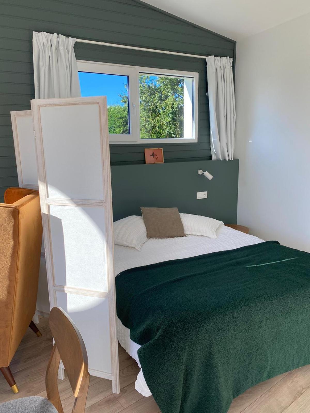 Hotel Les Voisins Beaucemaine Ploufragan Bilik gambar